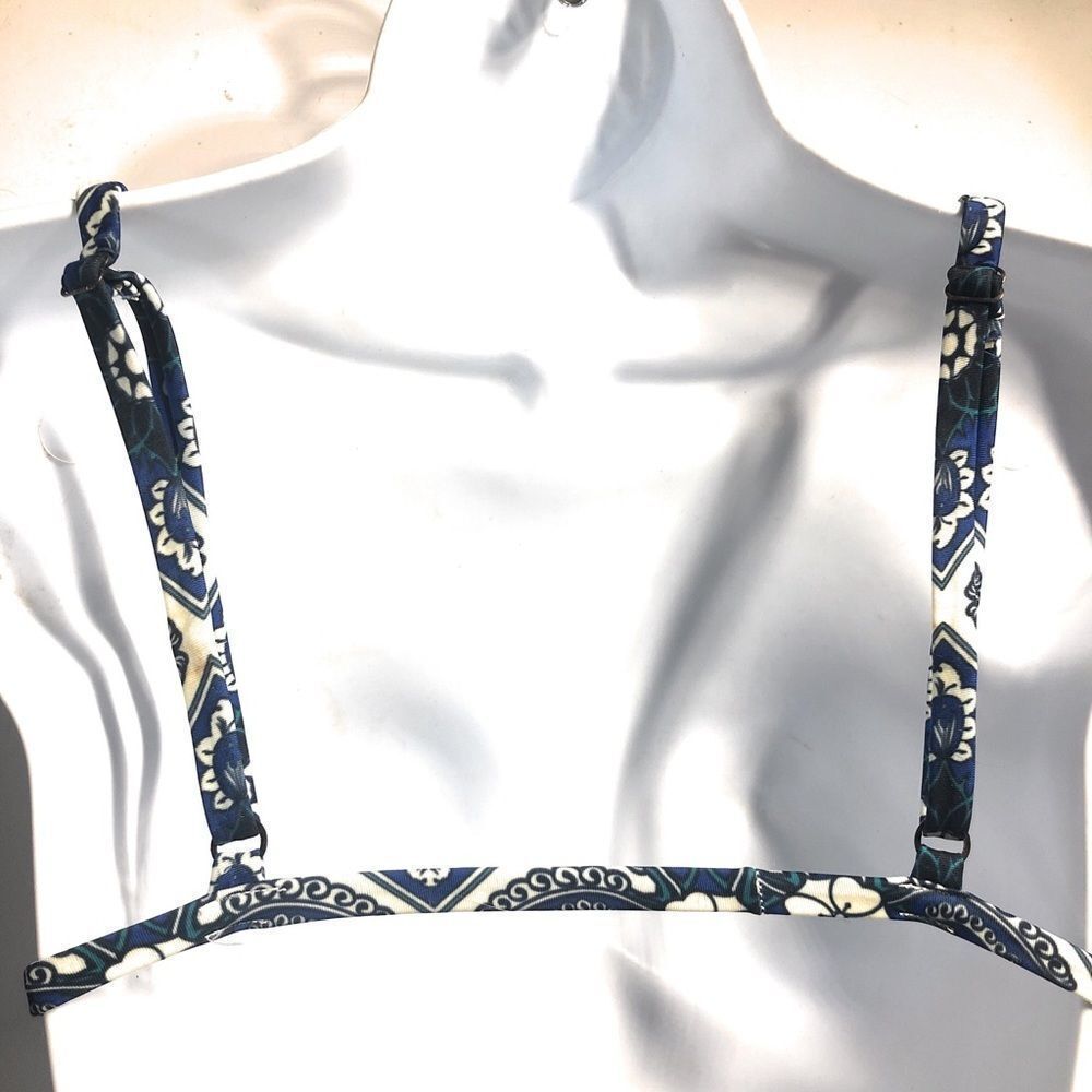 Beach Riot/Stone Cold Fox‎ Bikini Top - Picture 3 of 4